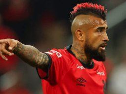 ¿y si te llama roman? el guino de arturo vidal a boca ¿y si te llama roman? el guino de arturo vidal a boca