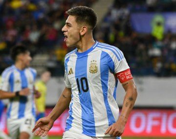 La decisión de Guardiola con Diablito Echeverri tras el Sudamericano Sub-20