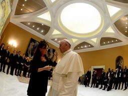 ¿que le regalo cfk al papa francisco durante el encuentro en el vaticano? ¿que le regalo cfk al papa francisco durante el encuentro en el vaticano?
