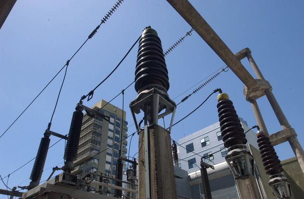 Cómo funciona el fideicomiso que deberían usar las eléctricas para invertir