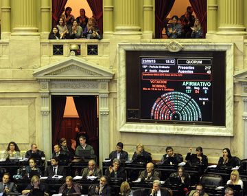 El Gobierno inició el difícil camino para conseguir quórum por pago a buitres