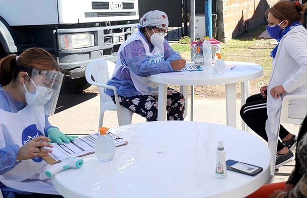 COVID-19 en Argentina hoy: 15.389 casos y 138 muertos