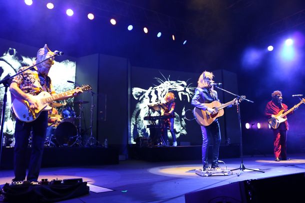 El Cuarteto de Nos presentó su nuevo disco ante una multitud en el Luna Park