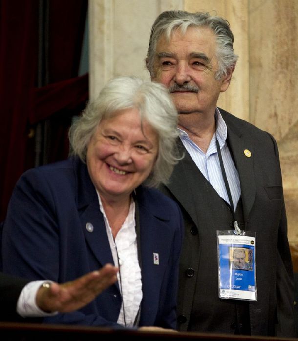 Luego del escándalo, Lucía Topolansky asumirá la vicepresidencia de Uruguay