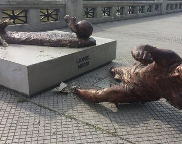 Así quedó la estatua de Lionel Messi