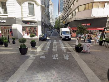 El ataque ocurrió en Esmeralda y Lavalle (captura Google Maps).