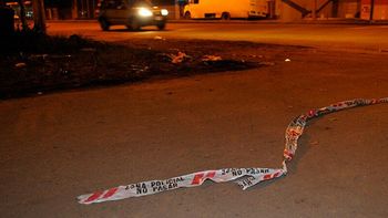 asesinan a un hombre a balazos y punaladas asesinan a un hombre a balazos y punaladas