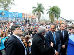 Scioli ratificó que su agenda es el trabajo y la seguridad habitacional y ciudadana