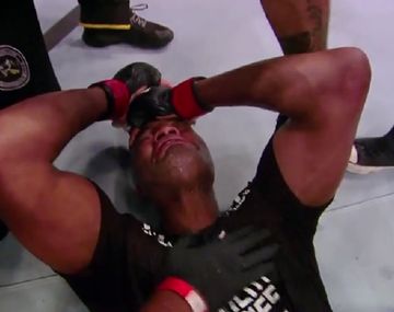 El desconsolado llanto de Anderson Silva tras su regreso triunfal a la UFC