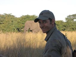 Un león mató a un guía de safari del parque nacional donde vivía Cecil