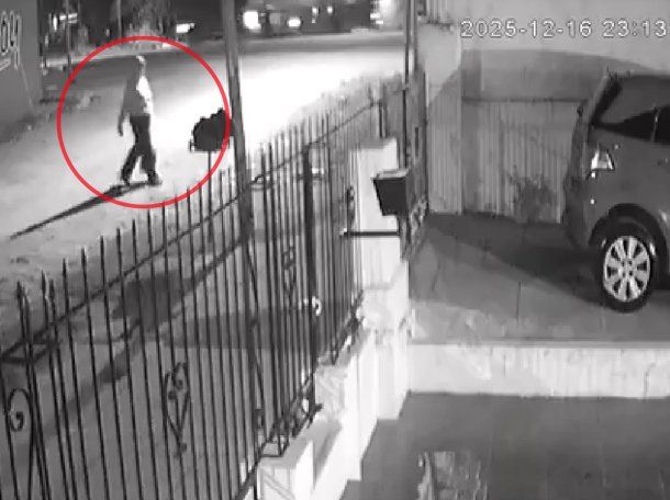 Video: dejaron a un bebé abandonado dentro de una bolsa en Florencio Varela