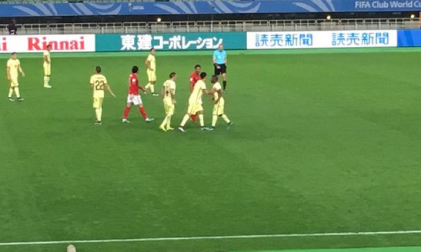 América de México quedó afuera y dos jugadores casi se van a las manos