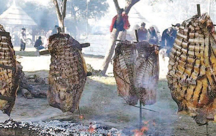 Gratis: 8.000 litros de locro y 8.000 kilos de asado para repartir el 25 de Mayo