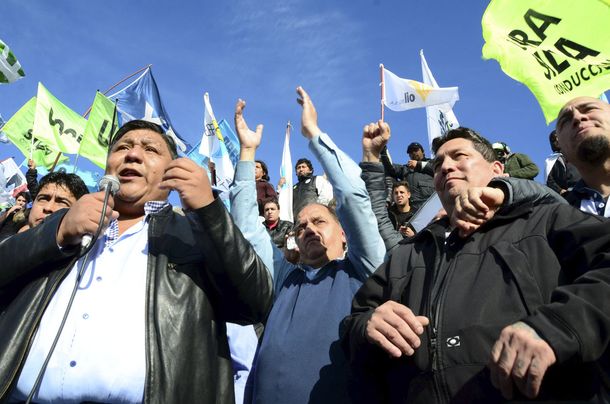 Las fotos del paro de petroleros en Comodoro Rivadavia