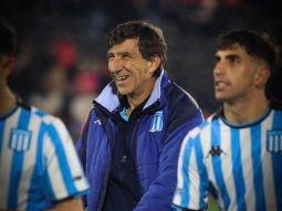 El 11 titular de Racing para asegurar la clasificación ante Huachipato