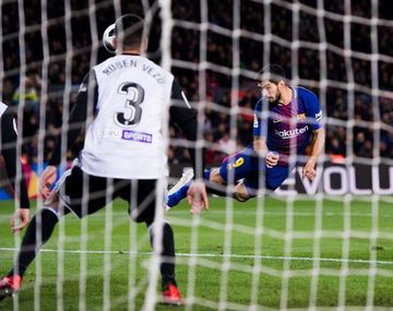 Luis Suárez marcó el único gol del partido