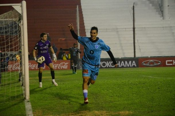 Contreras festeja su genialidad