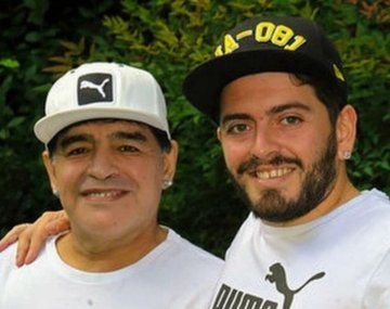 Diego Maradona Jr. sostuvo que a su papá lo mataron y apuntó contra los médicos