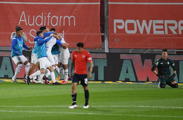Godoy Cruz goleó a Independiente por la Liga Profesional de Fútbol