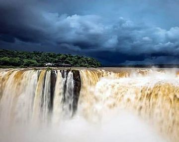 Cierran el Parque Nacional Iguazú ante alertas por tormentas y fuertes precipitaciones