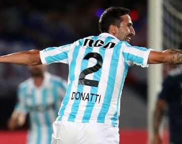 Alejandro Donatti celebra el empate de Racing ante la U de Chile