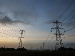 masivo apagon afecto a varios barrios de caba y el sur del gba