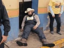 Insólito: mexicanos compiten en un mundial de siesta