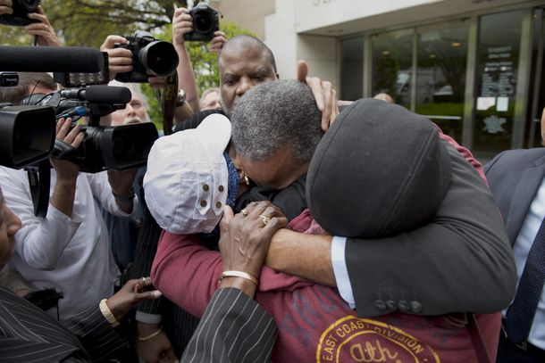 Estuvo 30 años al borde de la pena de muerte y se dieron cuenta de que era inocente