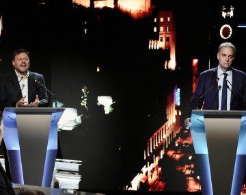 Leandro Santoro cruzó a Manuel Adorni en el debate: Yo no me escondo atrás de nadie...