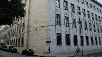 Insólito: un preso pidió ir al baño en los Tribunales de Rosario y se fugó