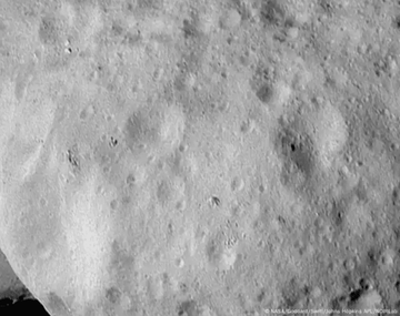 Las impactantes imágenes de la NASA sobre un asteroide con forma extraña.