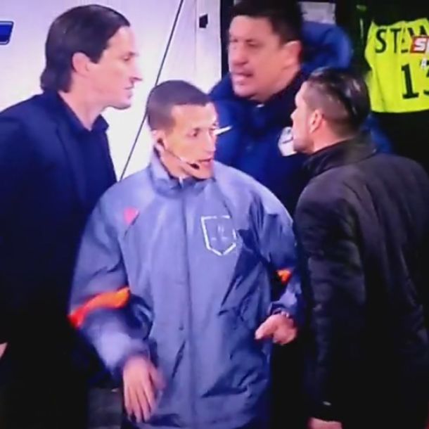 Mirá el enojo del Mono Burgos y Simeone con el entrenador del Leverkusen