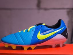 la insolita campana en twitter de un futbolista la insolita campana en twitter de un futbolista