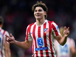 atletico de madrid hablo sobre el interes de barcelona por julian alvarez: que dijeron atletico de madrid hablo sobre el interes de barcelona por julian alvarez: que dijeron