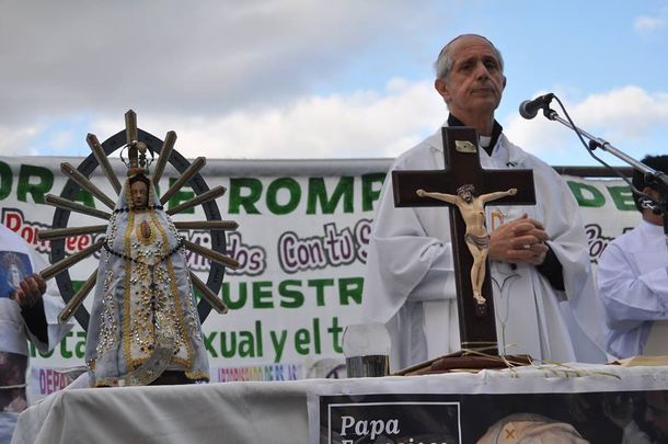 La trata de personas es un pecado social afirmó el cardenal Poli