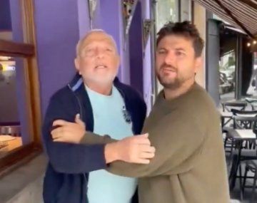 El violento escrache que sufrió Grabois mientras tomaba un café con su padre