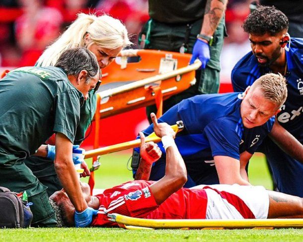 La tremenda lesión de Danilo en Nottingham Forest vs. Bournemouth