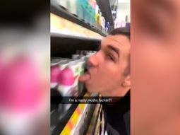 Coronavirus: un&nbsp;joven en Estados Unidos se&nbsp;grab&oacute; lamiendo productos en un supermercado&nbsp;