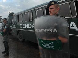 Asaltaron una sede de Gendarmería en Capital Asaltaron una sede de Gendarmería en Capital
