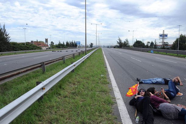 Hora por hora: ¿cómo fue la jornada de paro y piquetes en todo el país?