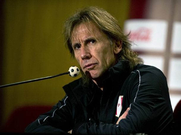 Mostró las garras: El Tigre Gareca furioso con un periodista peruano