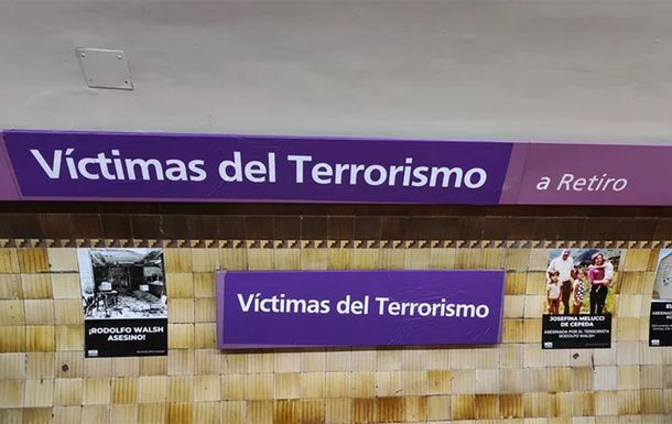 Negacionistas vandalizaron la estación Rodolfo Walsh del subte