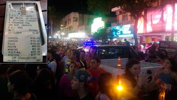 Los clientes se fueron sin pagar Los clientes se fueron sin pagar