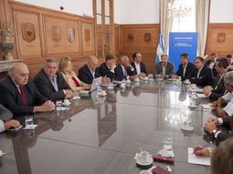 amplio consenso para avanzar en la implementacion del voto electronico en 2017 amplio consenso para avanzar en la implementacion del voto electronico en 2017