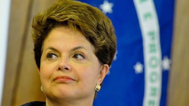 Crisis en el Gobierno de Dilma por el escándalo del petrolão
