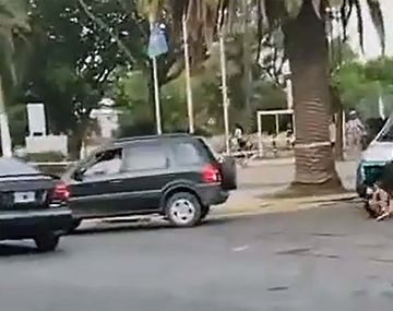 IMÁGENES SENSIBLES: Un hombre golpeó a su primo en la cabeza con una piedra