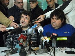Metrodelegados acusan a Metrovías de no presentar una oferta