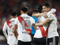 En un Monumental exultante, River venció a The Strongest y se metió en octavos de final