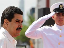 hugo chavez nombro como vicepresidente a nicolas maduro