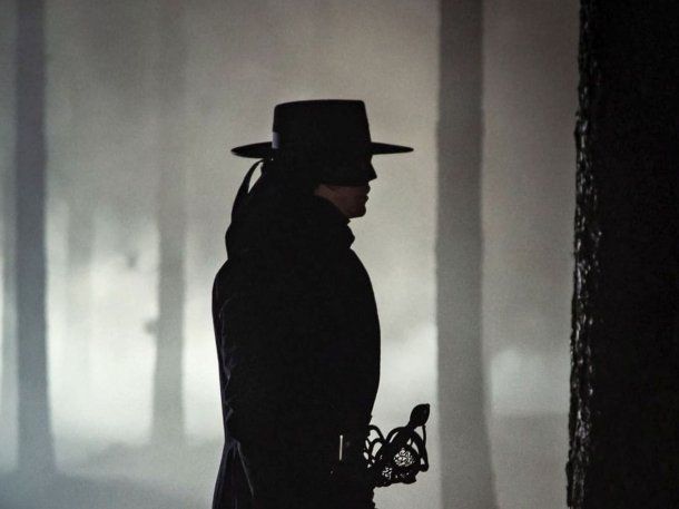 El Zorro, la nueva serie de Prime Video que moderniza al mítico personaje